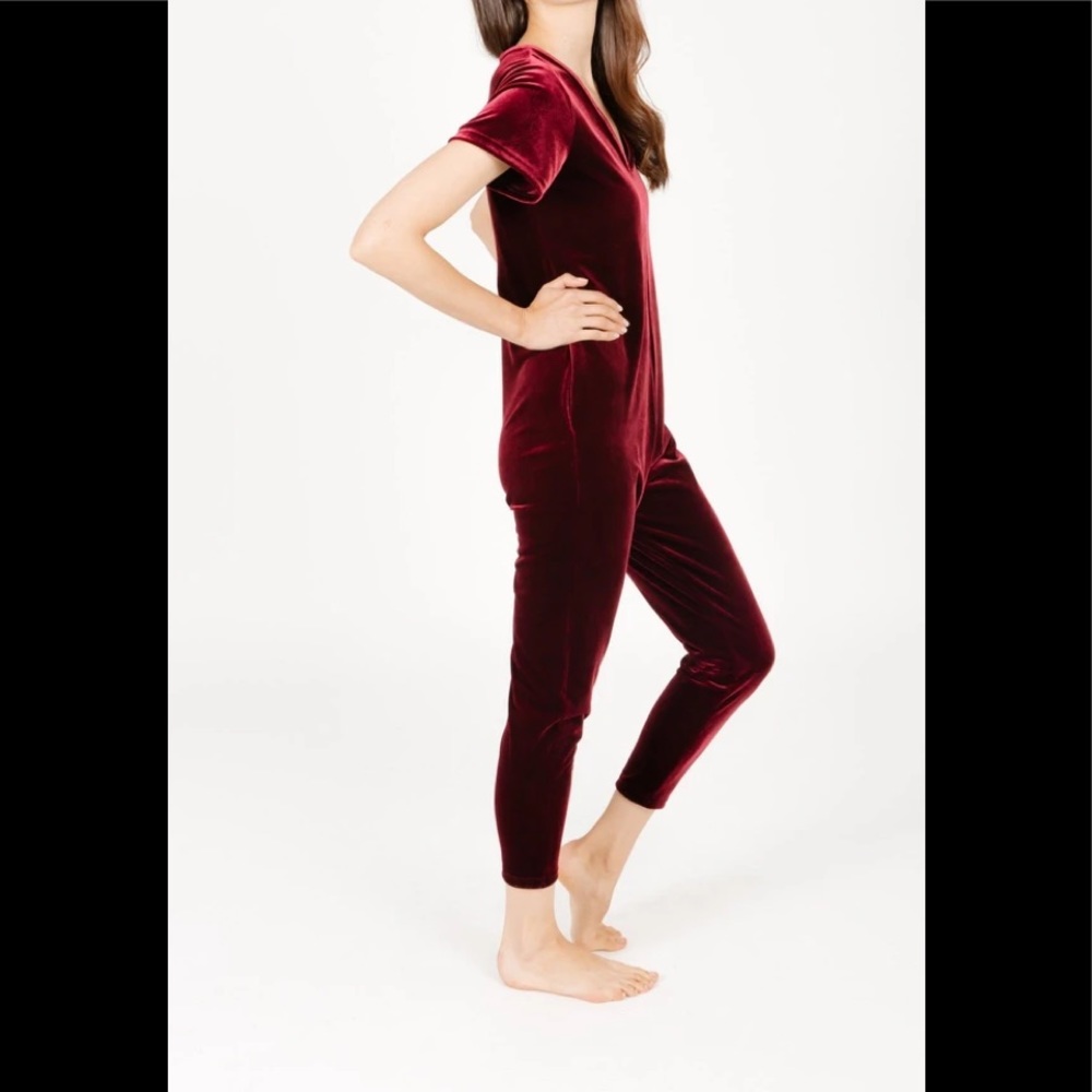 - 🎉Host Pick 🎉Smash + Tess velvet Sunday Romper